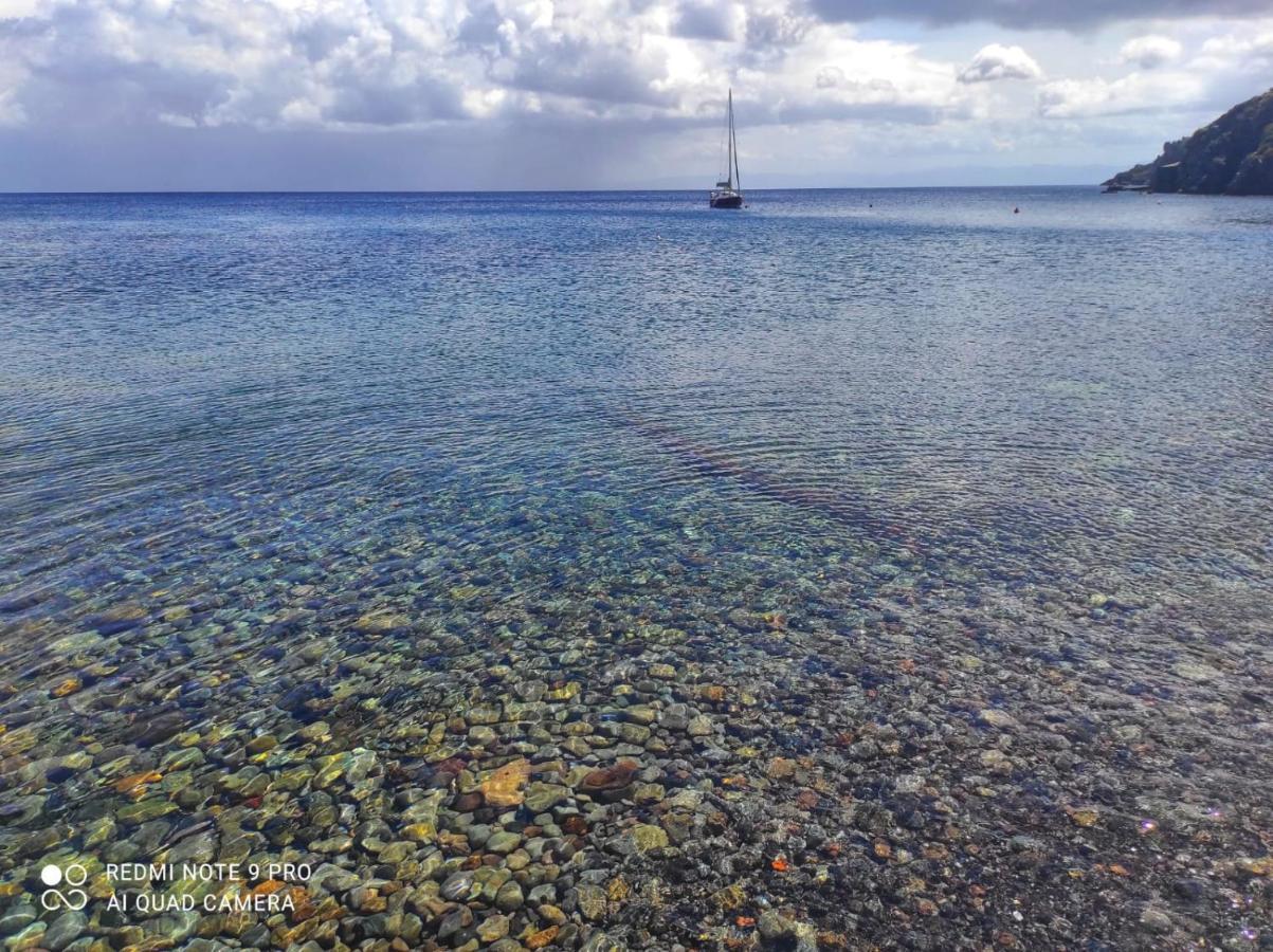 Da Federica Casa Vacanze Baia Porto Delle Genti Lipari  Exterior foto